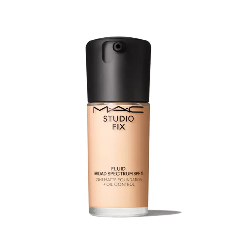 STUDIO FIX FLUID SPF15 24HR MATTE FOUNDATION + OIL CONTROL