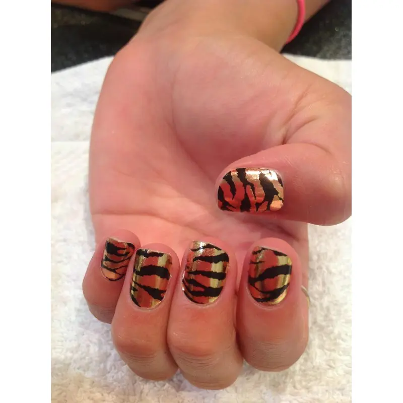 Zoe Vokis Wild Gold Minx